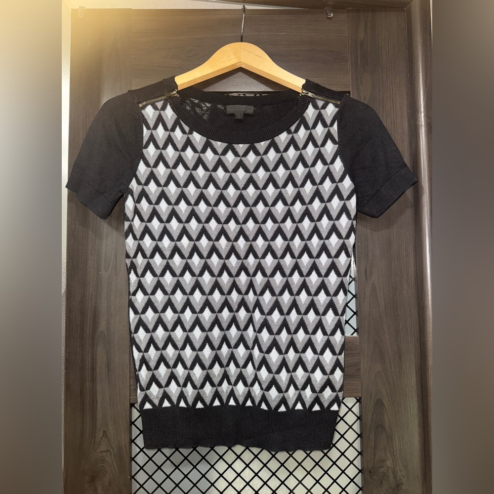 Worthington Black and Gray Patterned Women's knit top